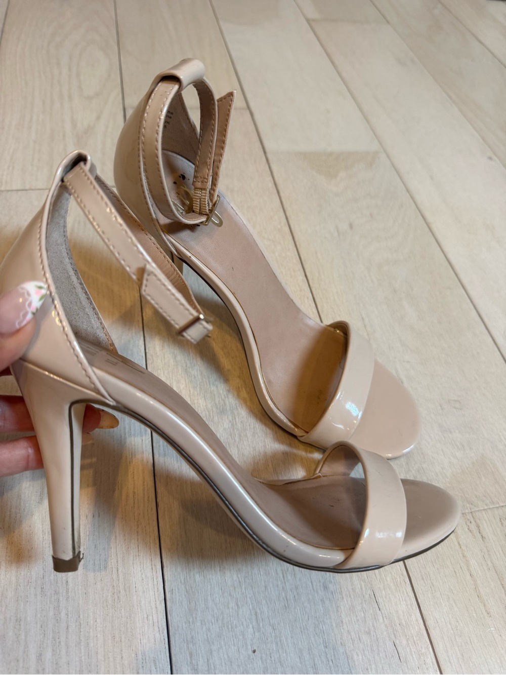 Mix No. 6 Patent Beige Ankle-Strap High Heels- size 7.5 womens